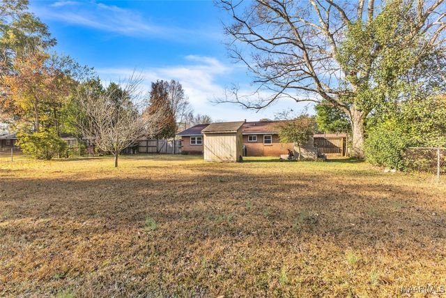 109 Warwick Drive, Prattville, AL 36066