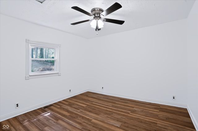 8365 S Kinman Drive, Nineveh, IN 46164
