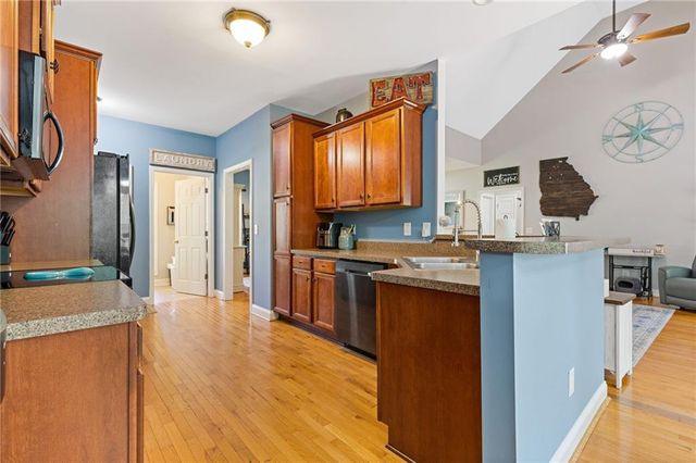 120 Sadie Court, Dawsonville, GA 30534