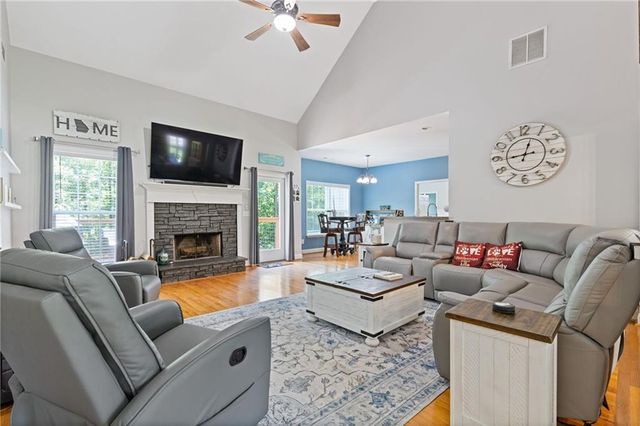 120 Sadie Court, Dawsonville, GA 30534