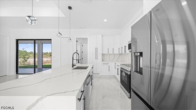 7609 8th TER, Labelle, FL 33935