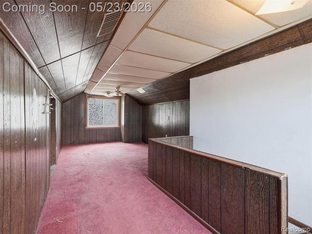 19132 Glenmore, Redford, MI 48240