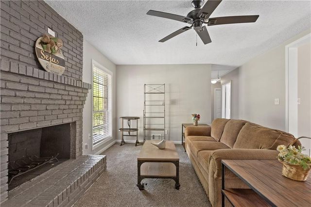 3130 Mars Hill Road NW, Acworth, GA 30101