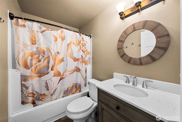 7923 Incline Court SE, Olympia, WA 98513