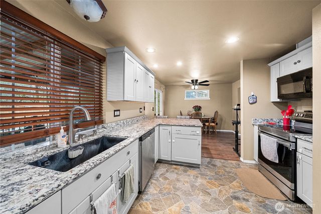 7923 Incline Court SE, Olympia, WA 98513