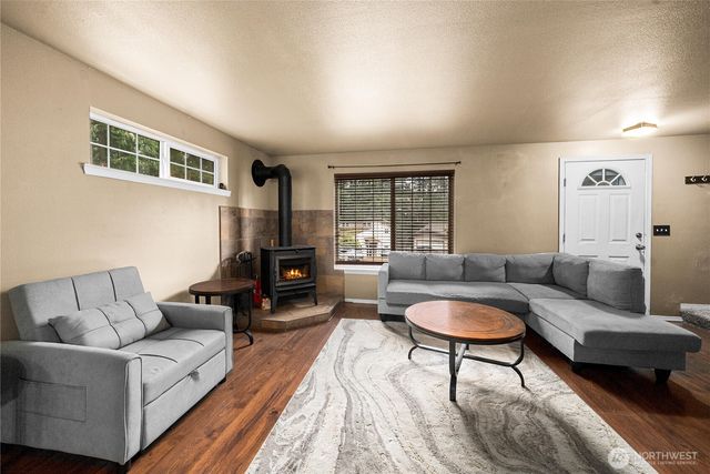 7923 Incline Court SE, Olympia, WA 98513