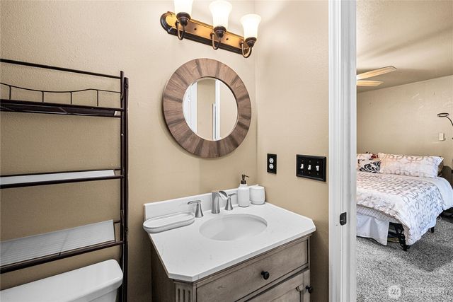 7923 Incline Court SE, Olympia, WA 98513