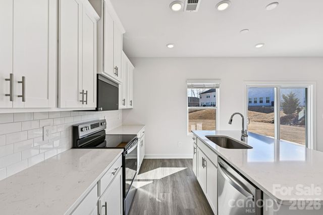 2306 Snapdragon Court, Stanley, NC 28164