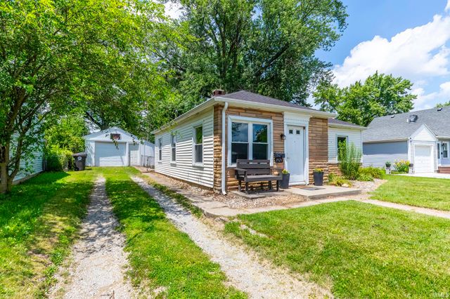 1921 N Highlands Boulevard, Fort Wayne, IN 46808