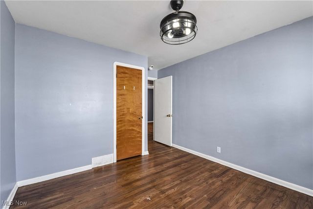 6506 Snow Road, Parma, OH 44129