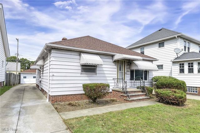 6506 Snow Road, Parma, OH 44129