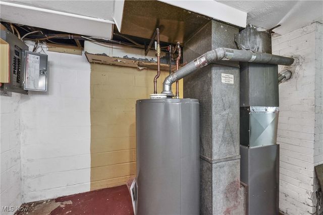 6506 Snow Road, Parma, OH 44129