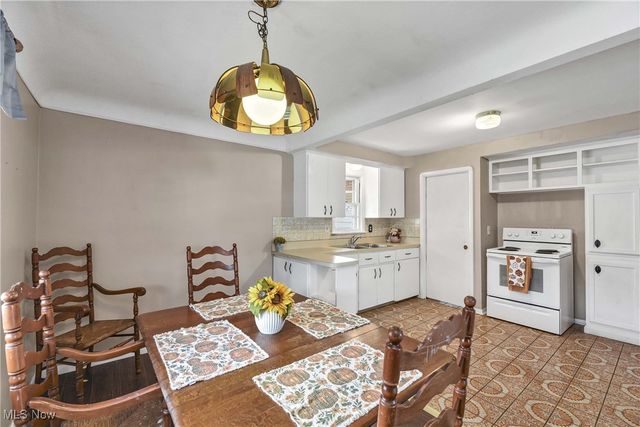 6506 Snow Road, Parma, OH 44129