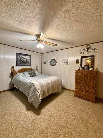 6377 S Farm Road 119, Battlefield, MO 65619