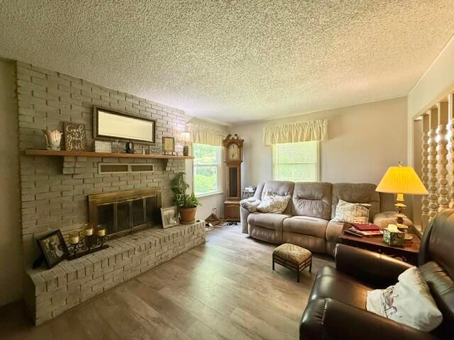 6377 S Farm Road 119, Battlefield, MO 65619