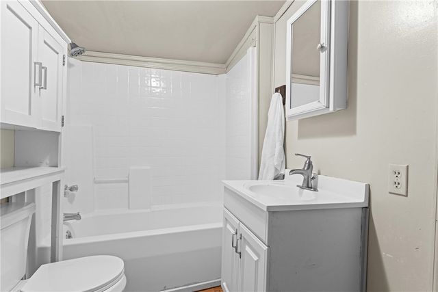 212 Breazeale Street, Belton, SC 29627