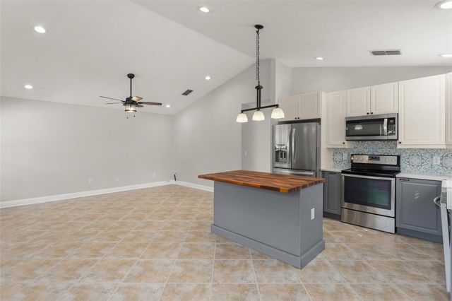 665 LYMAN AVENUE, Winter Park, FL 32789
