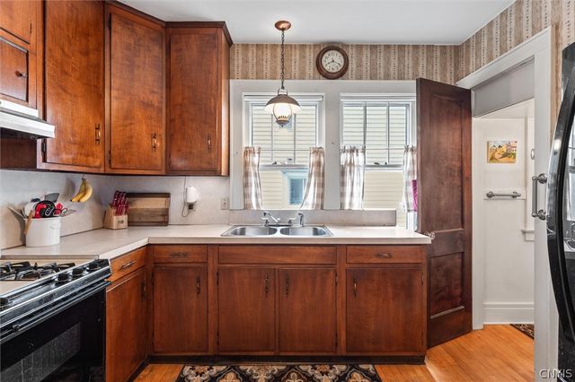 111 Columbia Avenue, Syracuse, NY 13207