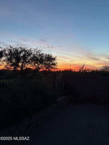 13988 E Huppenthal Boulevard, Vail, AZ 85641