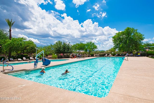 13988 E Huppenthal Boulevard, Vail, AZ 85641