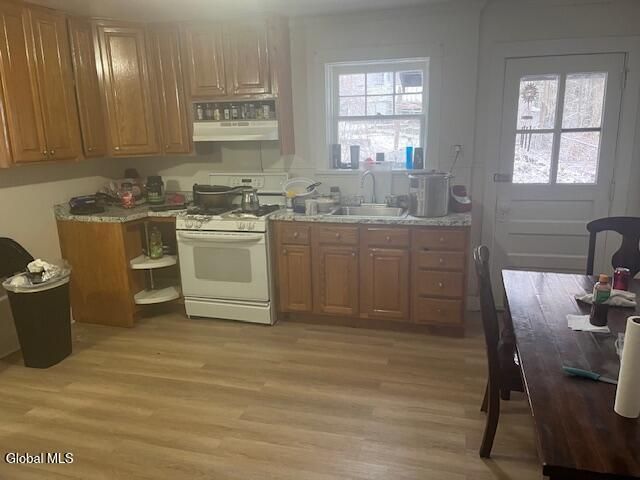 14 Garfield Place 14-16-18-20, Amsterdam, NY 12010