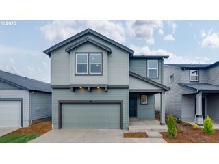 1111 Stubb Rd, Woodburn, OR 97071