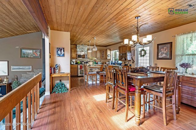 5525 E Juniper Drive, Wasilla, AK 99654