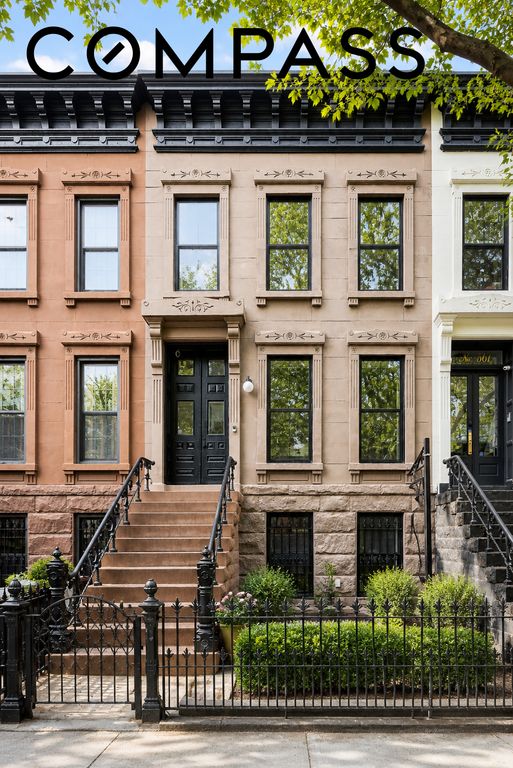 559 Mac Donough Street, New York City, NY 11233