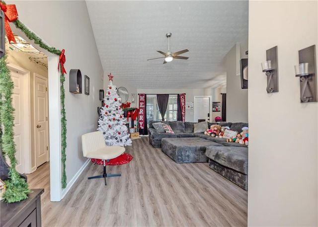 160 GLENN FULLER Circle, Commerce, GA 30529