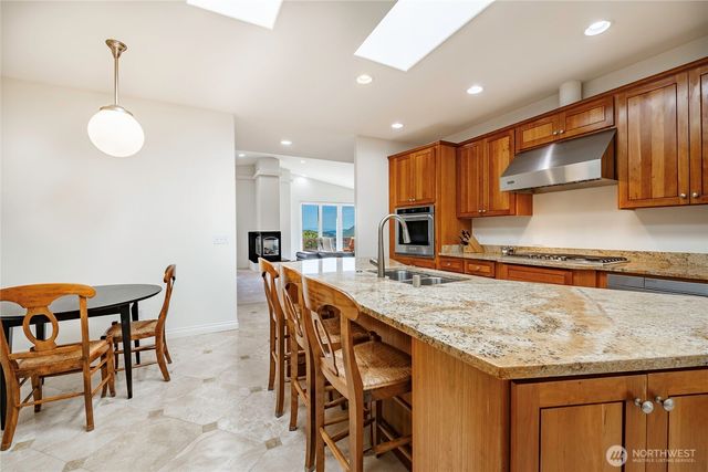 4114 Ellisport Place, Anacortes, WA 98221