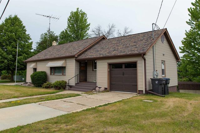 329 Underwood Avenue, Montello, WI 53949