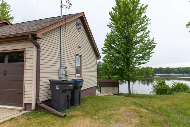 329 Underwood Avenue, Montello, WI 53949