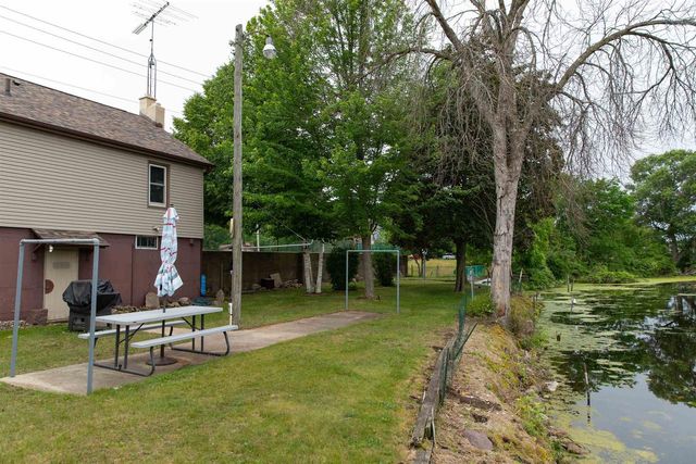 329 Underwood Avenue, Montello, WI 53949