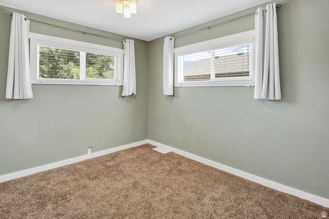 4385 S 250 W, Washington Terrace, UT 84405