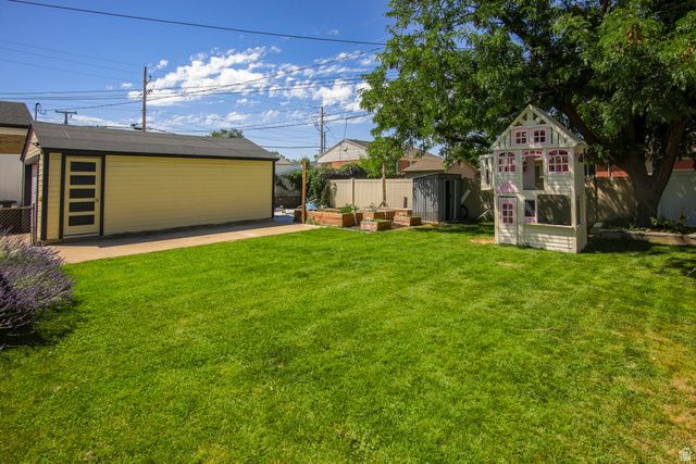 4385 S 250 W, Washington Terrace, UT 84405
