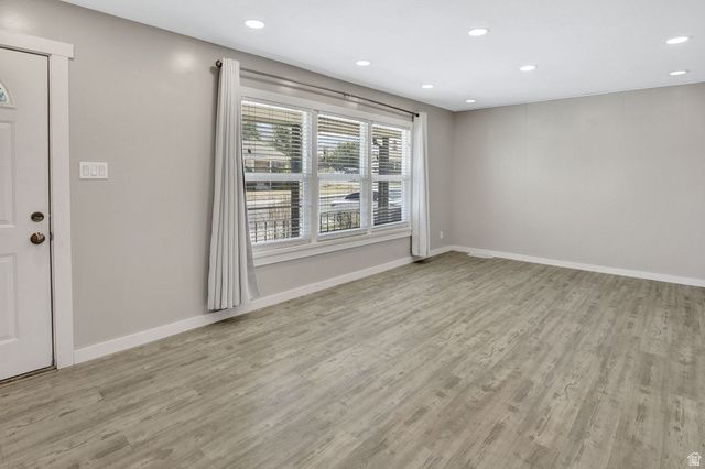 4385 S 250 W, Washington Terrace, UT 84405