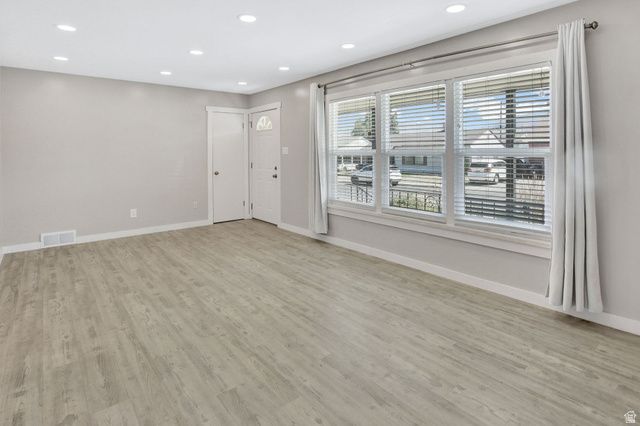 4385 S 250 W, Washington Terrace, UT 84405