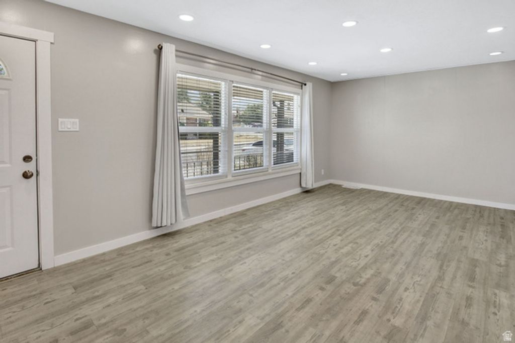 4385 S 250 W, Washington Terrace, UT 84405 — photo 4