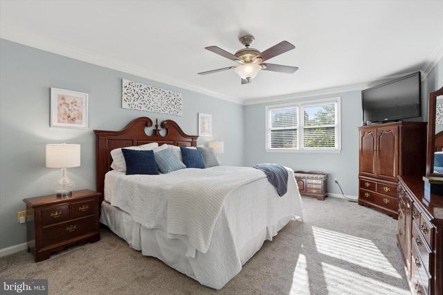 331 FOX HOLLOW DR, Feasterville Trevose, PA 19053