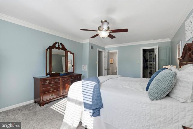 331 FOX HOLLOW DR, Feasterville Trevose, PA 19053