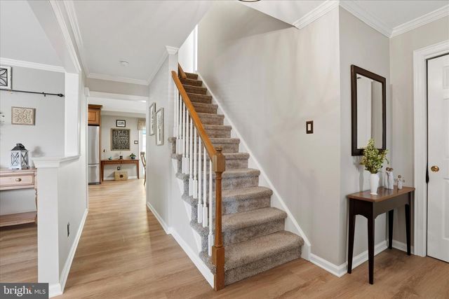331 FOX HOLLOW DR, Feasterville Trevose, PA 19053