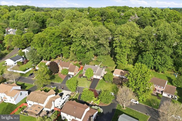 331 FOX HOLLOW DR, Feasterville Trevose, PA 19053