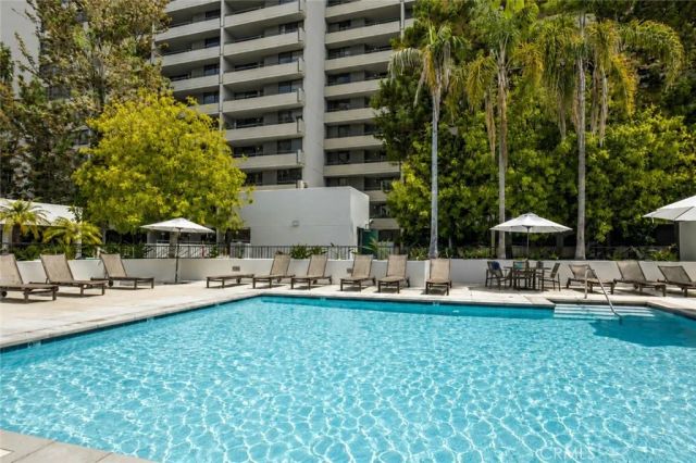 600 W 9th Street 305, Los Angeles, CA 90015