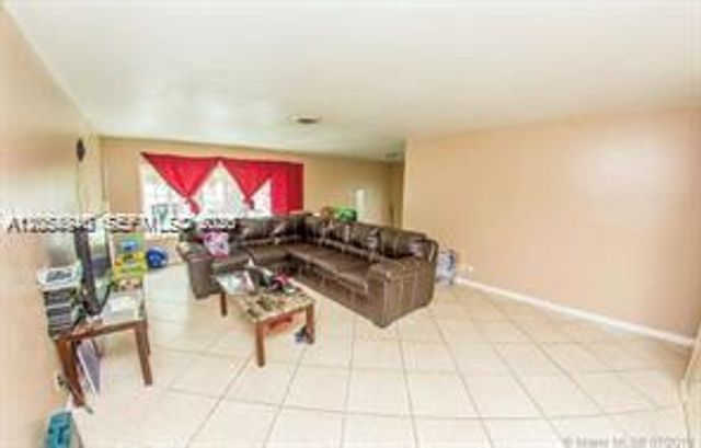 5333 NW 18th Street 3A, Lauderhill, FL 33313