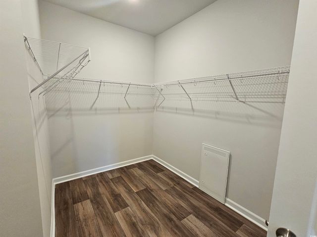 800 Wapama St., Little River, SC 29566