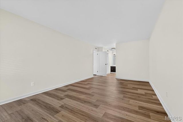 550 Coeur De Royale Drive 408, St Louis, MO 63141