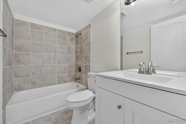 550 Coeur De Royale Drive 408, St Louis, MO 63141