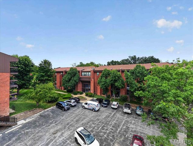 550 Coeur De Royale Drive 408, St Louis, MO 63141