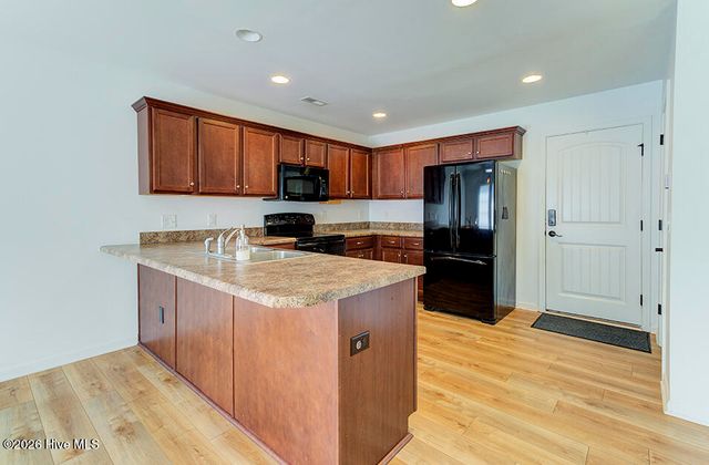 6421 Fawn Settle Drive, Wilmington, NC 28409