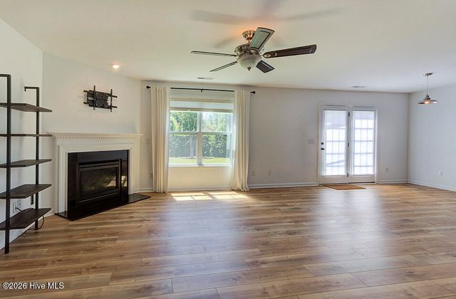 6421 Fawn Settle Drive, Wilmington, NC 28409